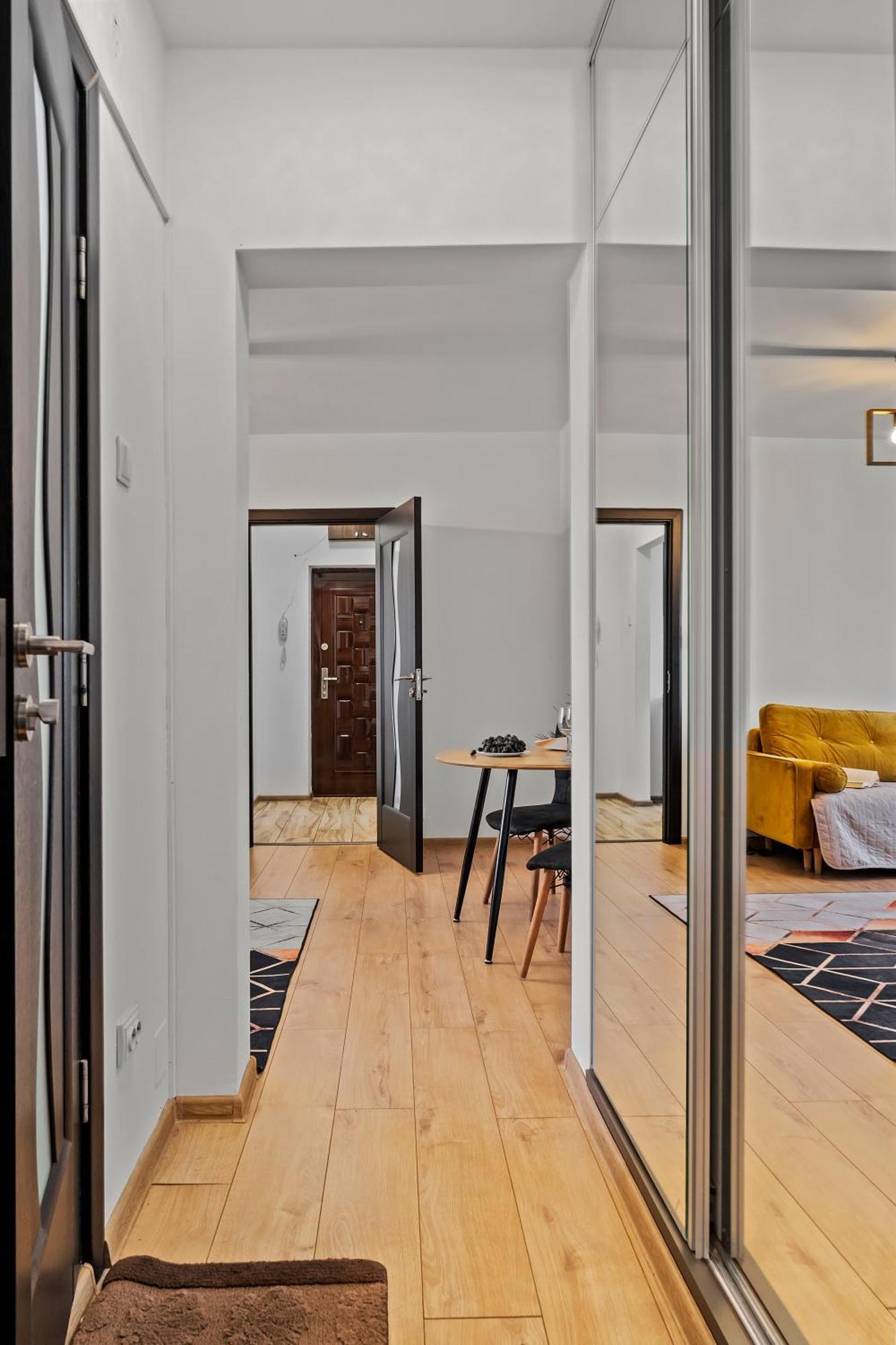 Apartament De Lux Drumul Taberei Bucarest Exterior foto